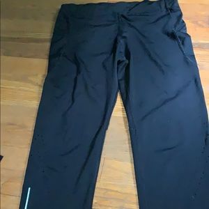 Black Champion Cropped leggings